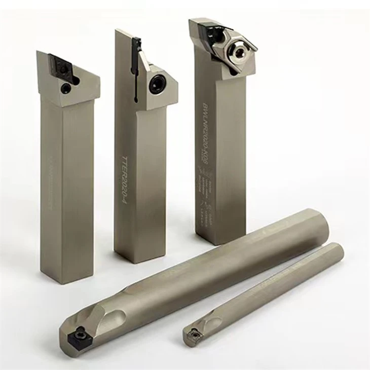 Cutting tool holder